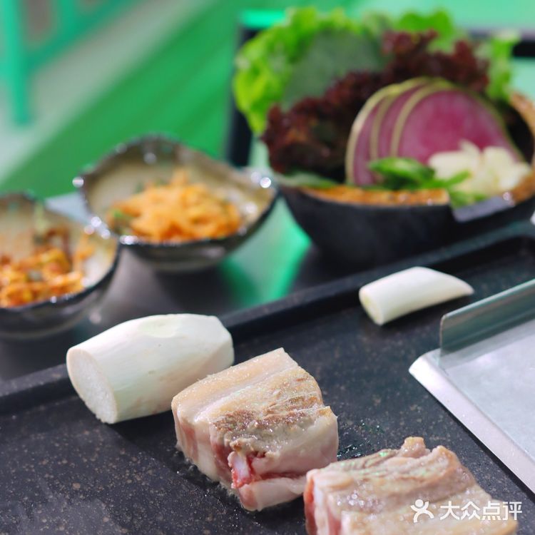 这家正宗的韩国烤肉，可是刷爆了朋友圈呀！