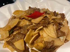 -巴扎美食·新疆菜·西域歌舞表演餐厅(新疆大厦店)