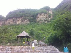 -大平台龙居瀑布旅游区