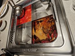 -海底捞大排档火锅(悦荟广场店)