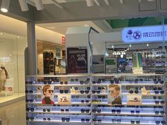 -LOHO眼镜店(青浦宝龙店)