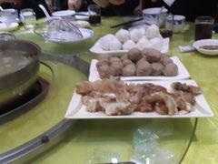 -闽粤一牛潮汕牛肉火锅