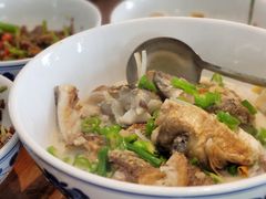 青椒焖鱼头-衡东土菜馆(天际绿洲店)