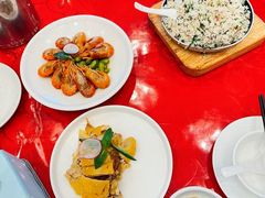 -侬佳蒸菜馆(听潮店)