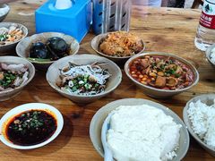 -九九豆花馆(解放碑步行街店)