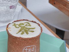 饼干杯奶盖茶-茶是一枝花泡茶店