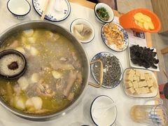-朴小妹人参鸡汤火锅(长白山万达店)