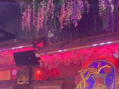 -喜鹊音乐酒馆(西街店)