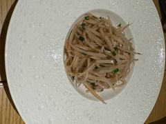 -渝信川菜 · 川味家常菜(财富购物中心店)