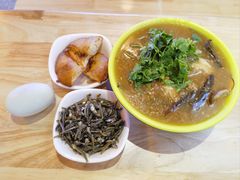 -胡仕光陵水酸粉