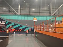 -极限PLAY运动娱乐新世界·团建派对表演休闲馆·室内高空游乐园