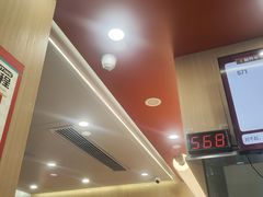 -塔斯汀中国汉堡(白云京溪地铁站店)