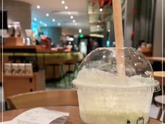 -星巴克(珠海仁恒滨海中心店)