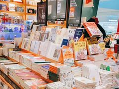 -西西弗书店&矢量咖啡(凯德晶萃广场店)