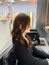 -苑苑发型设计