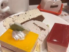 -荣誉国际酒店-云顶旋转餐厅