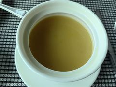 -亚洲国际大酒店·云顶阁旋转自助餐厅
