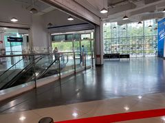 -家乐福(四元桥购物中心店)