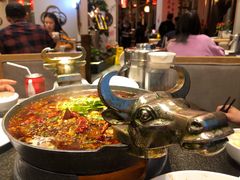 -万重锦·人文川菜馆(骡马市店)