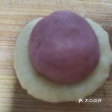 变成更长的一条，再卷起来，盖上保鲜膜