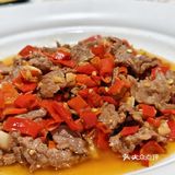 不一样的小炒肉，食材新鲜、服务敲好！ 