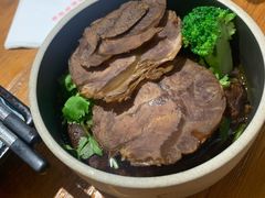 牛肉浇头-囿面传统制面馆(中央路店)