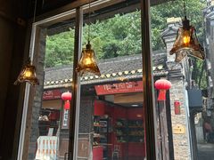 -红小姐咖啡馆(西津渡店)