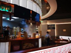 -诚铭记·虾仁汤包·成都小吃(融创店)