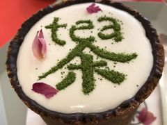 手工奶盖茶-茶是一枝花泡茶店