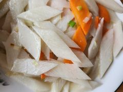 -美顺香食府鱼头老店(雪野湖店)