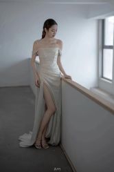 -纯色时光婚纱艺术馆WHITE