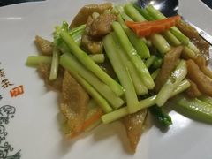 -宜兴隆家宴·私房菜(泰安华庭店)