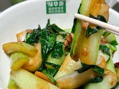 -绿草地·湘菜(7mall店)