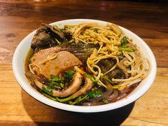 -万记麻辣烫国展总店