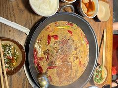 -萍姐火锅·公路夜市(武汉首店)