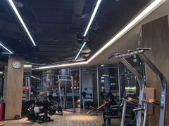 -威克健身游泳(万菱汇店)