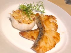 香煎鲈鱼-穹六人间 people 6(岳阳路店)