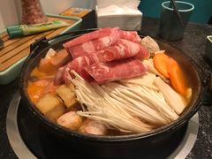 -烤路里·韩国品质自助烤肉(石路天虹4号店)