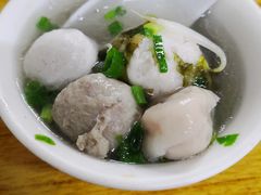杂丸汤-老彬专工蚝烙糕粿