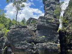 -梭布垭石林景区