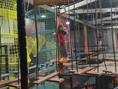 -嗨马乐动室内潮玩运动·团建·轰趴·桌游(南丰汇店)