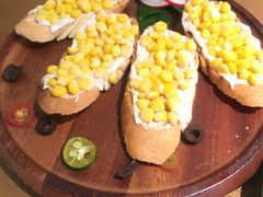 金枪鱼玉米粒配烤面包-C'è Amore爱意(亿合城店)