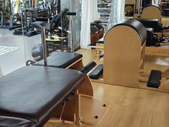 -简·无界健身工作室·运动康复·体态(石厦店)