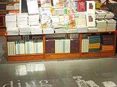 -西西弗书店&矢量咖啡(凯德晶萃广场店)