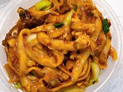 大排牛肉炒刀削-样样红面馆