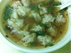 小馄饨，很久没吃了！-老上海馄饨铺(浙江中路店)