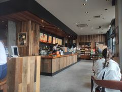 -星巴克(上海汇锦里店)