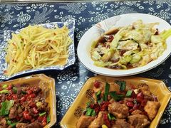 -记忆湘菜馆(芙蓉镇店)