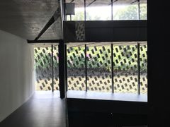 -知美术馆