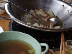 -大众跷脚牛肉馆·非遗传承单位(峨眉山店)